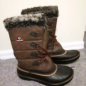 Women's, size 11, snow boot
